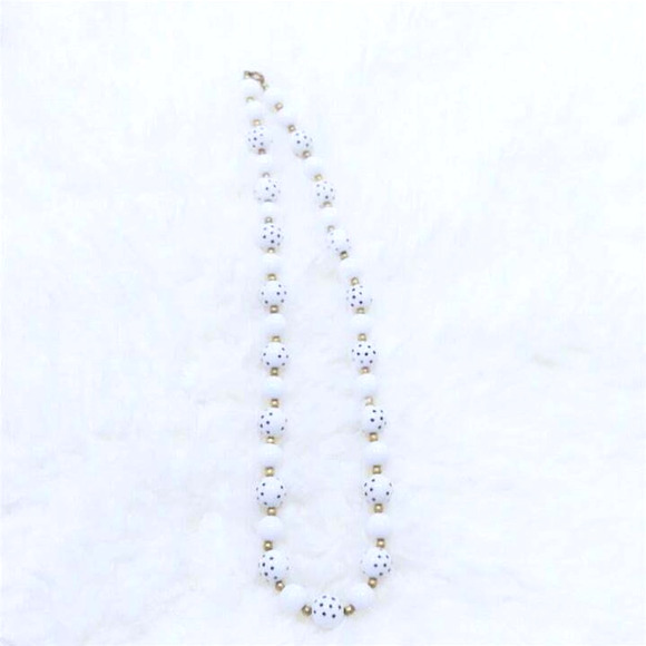 Vintage Jewelry - Vintage polka dot bead necklace 22" length rockabilly jewelry